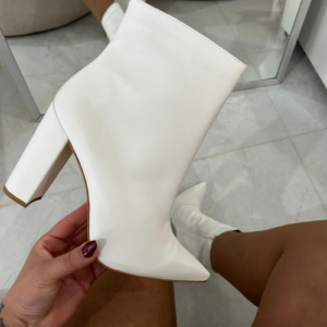 BOTA CANO CURTO SALTO BLOCO CARINE