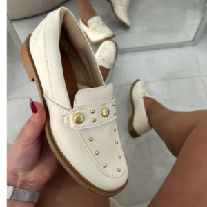 MOCASSIM COM APLICAÇÕES OURO LIGHT OLÍVIA