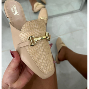 MULE CLÁSSICA COM FIVELA AURORA