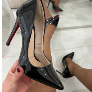 SCARPIN EM COURINO CRIS